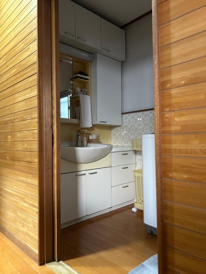 Kix House Waraku III 和楽三号館 Hotel Izumisano Exterior photo