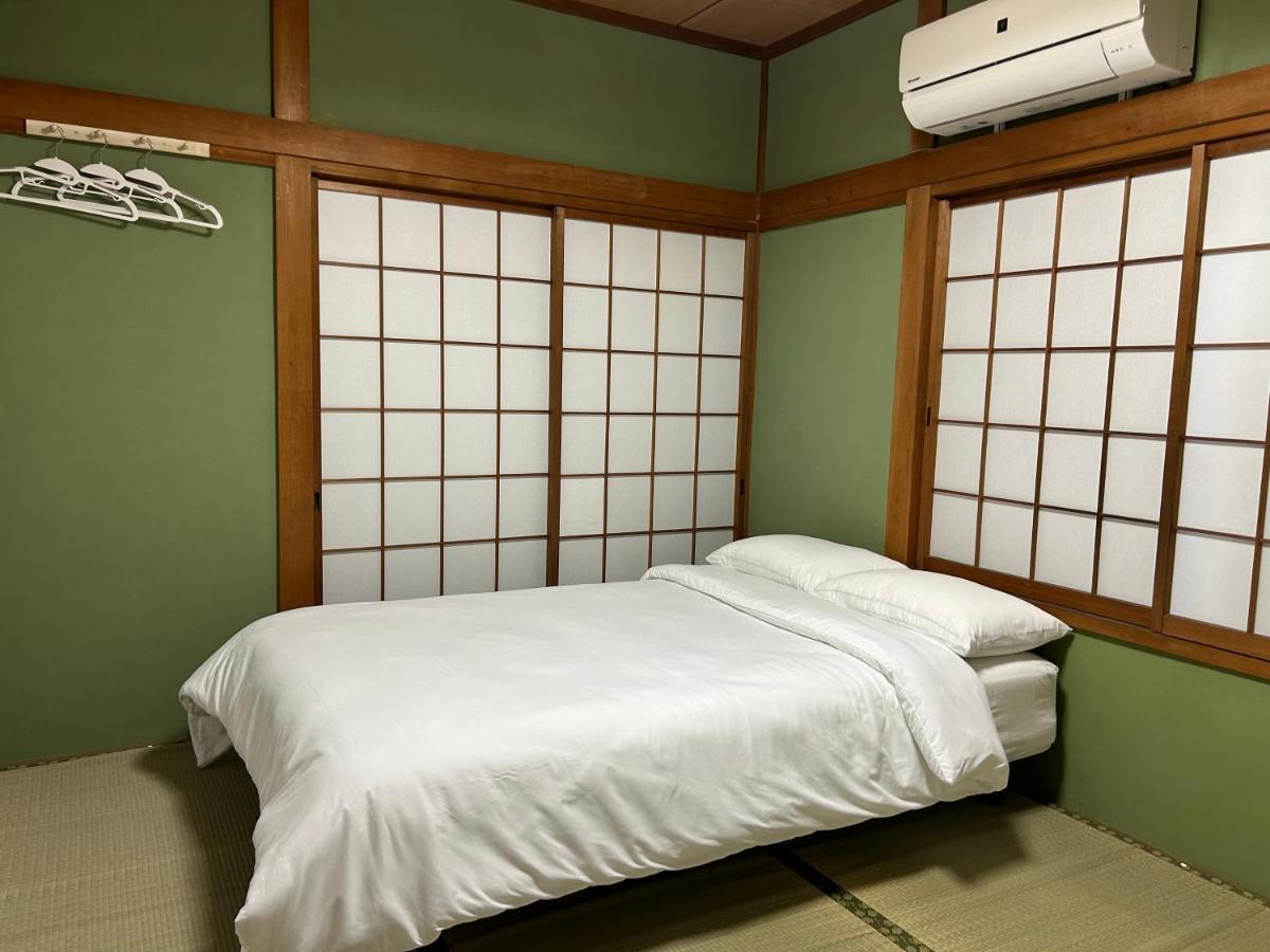 Kix House Waraku III 和楽三号館 Hotel Izumisano Exterior photo