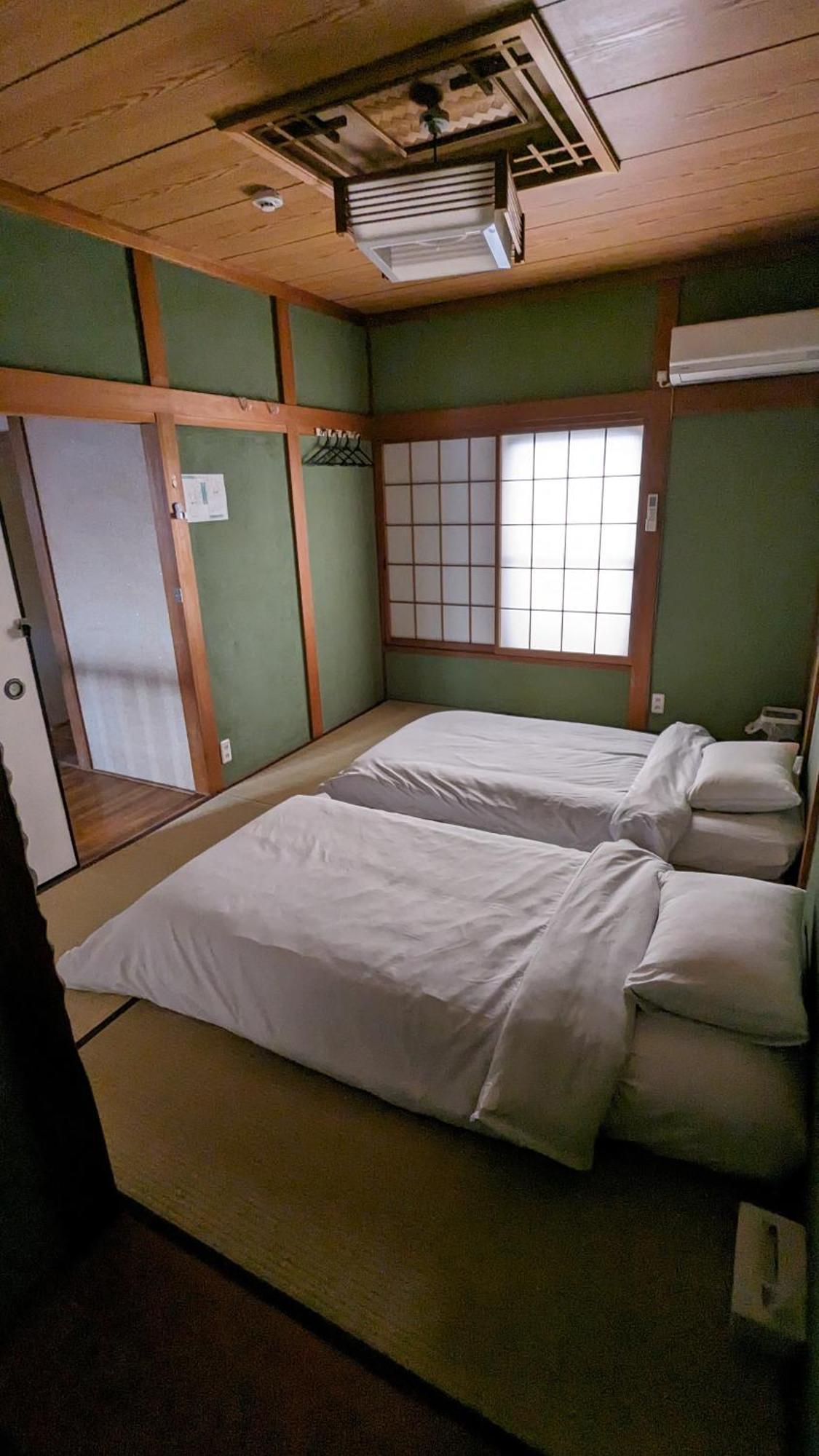 Kix House Waraku III 和楽三号館 Hotel Izumisano Exterior photo